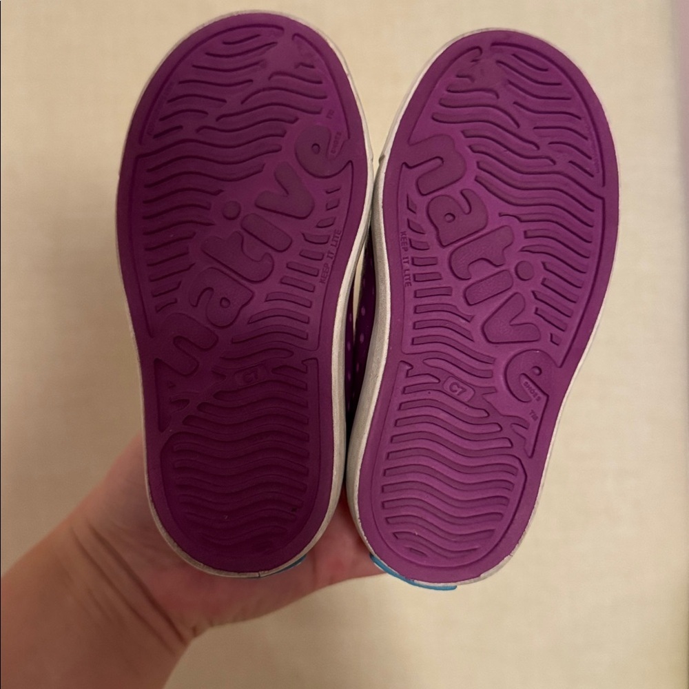 Native Juniper Iridescent Purple Waterproof Shoes Size C7 - Picture 4 of 4